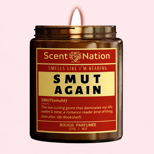 SMUT Reader Candle – Perfect Fantasy-Themed Gift for ACOTAR, Fourth Wing, and Outlander Fan